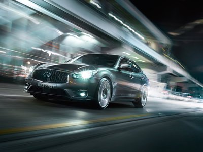 Infiniti Q70 (2015) - pictures, information & specs